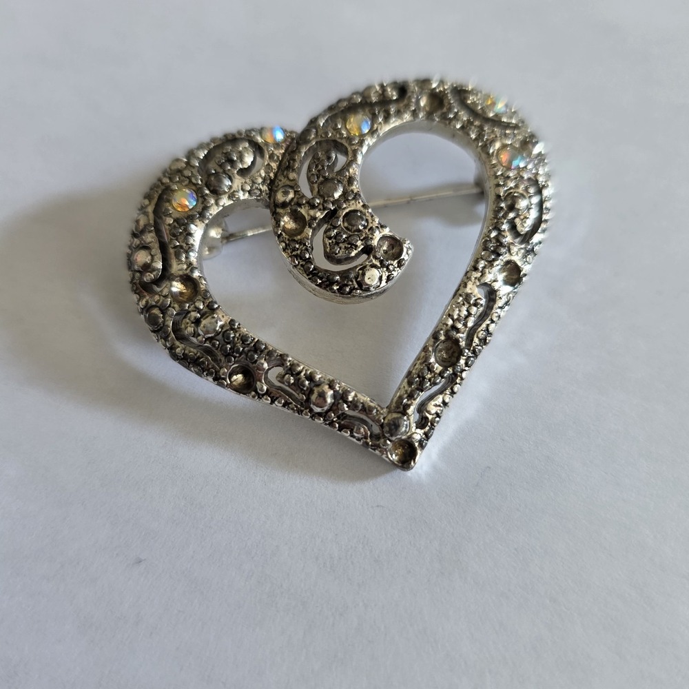 Silver-toned Open Heart Brooch Scroll Design Aurora Borealis Rhinestone